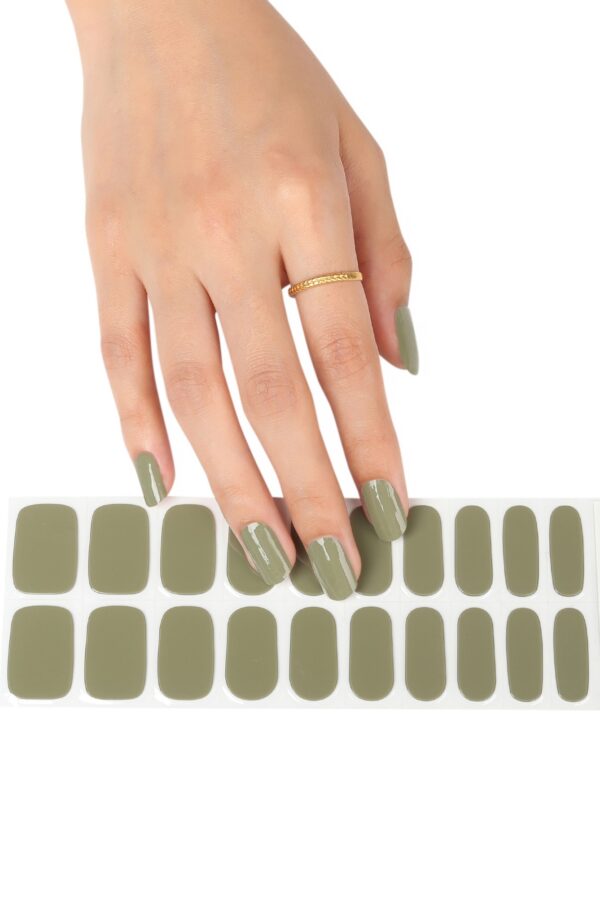 Gellack grön grå naglar