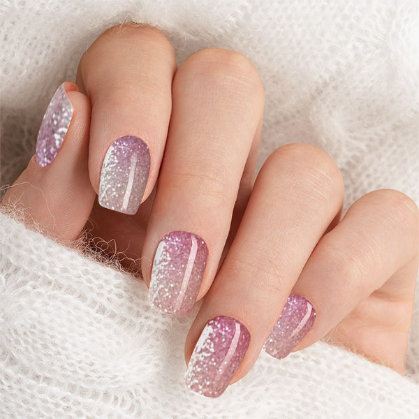 Ombre lila glitter nailpolish stickers